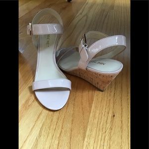 Nine West light pink cork wedged sandal size 7
